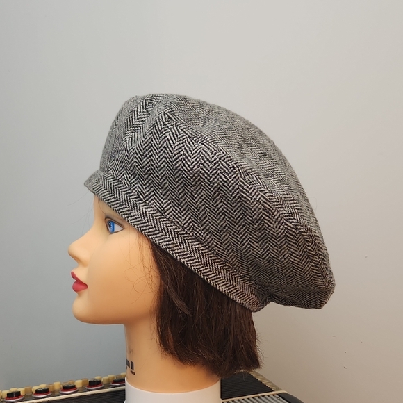 Accessories - HOUNDSTOOTH BLACK & WHITE BERET